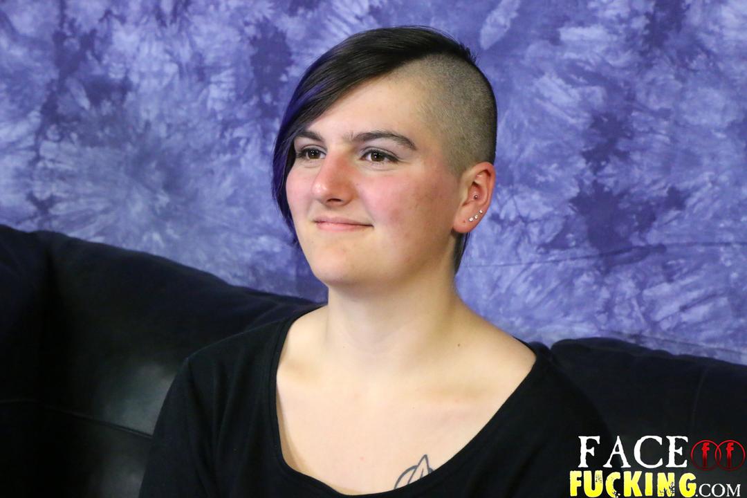 Face Fucking Taura Slade 2