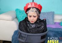 facialabuse-pipsqueak-tries-anal-030