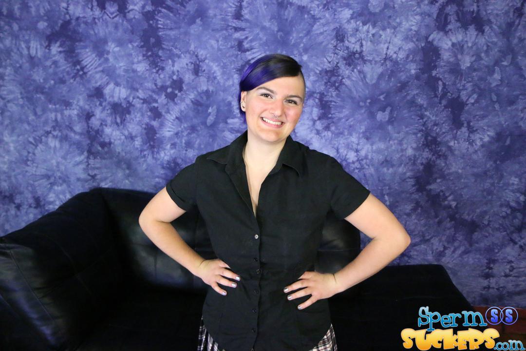 Sperm Suckers Taura Slade